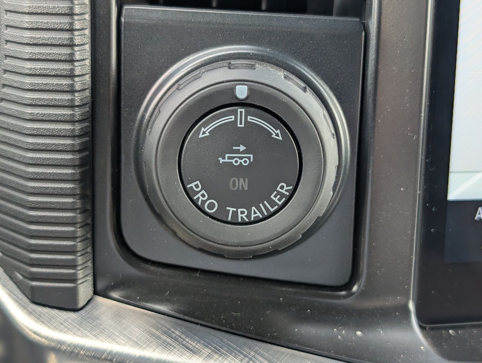 New 2026 Antimatter Blue Metallic Ford King Ranch image 26