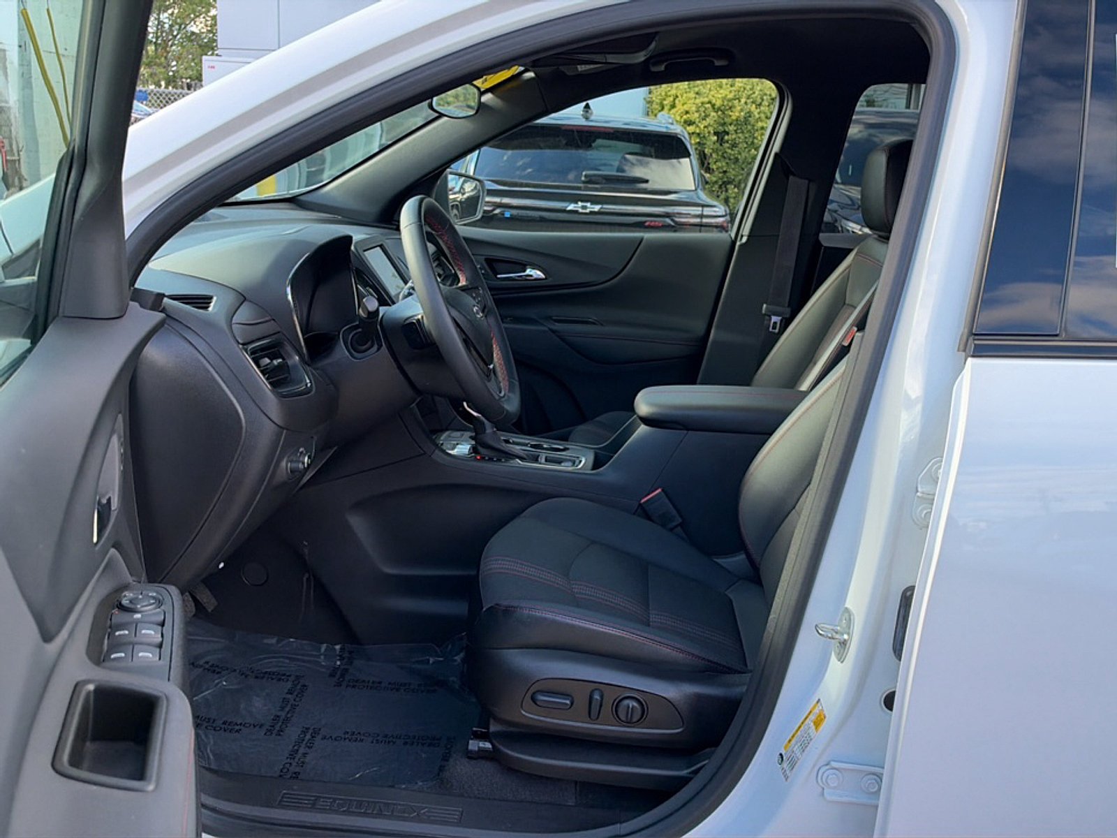 Used 2023 Summit White Chevrolet RS image 16
