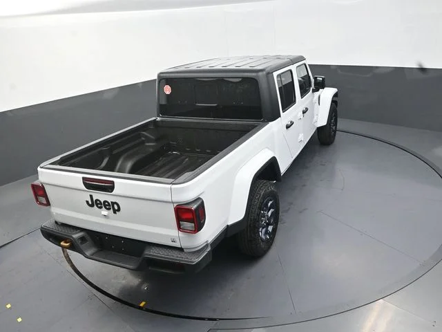 New 2026 Bright White Clear-Coat Exterior Paint Jeep 85th Anniversary Edition image 17