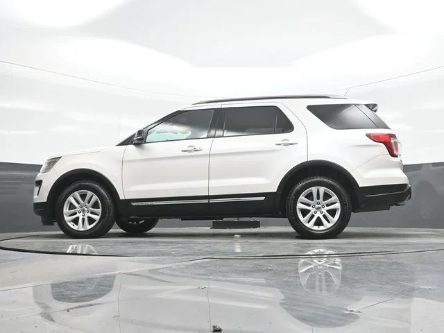 Used 2018 White Ford XLT image 20