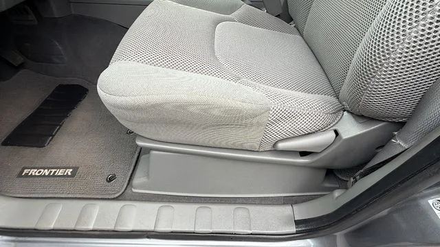 Used 2021 Gun Metallic Nissan SV image 19
