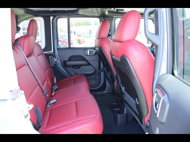 New 2024 Anvil Clear-Coat Exterior Paint Jeep Rubicon 392 image 9