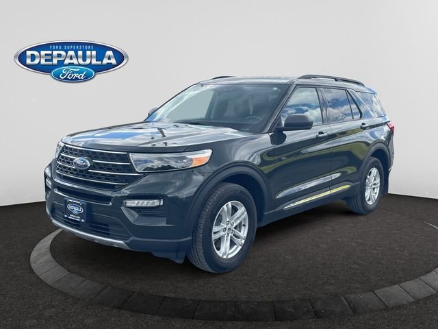 Used 2023 Green Metallic Ford XLT image 1