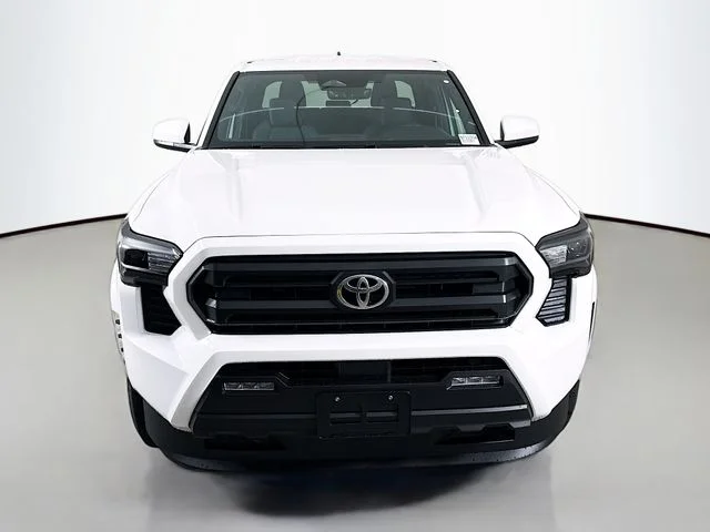 New 2026 White Toyota SR5 image 2