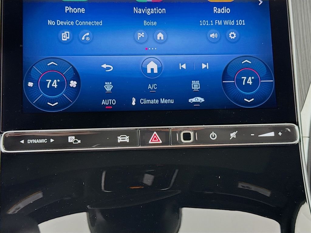 Used 2026 Gray Mercedes-Benz GLC 300 image 14