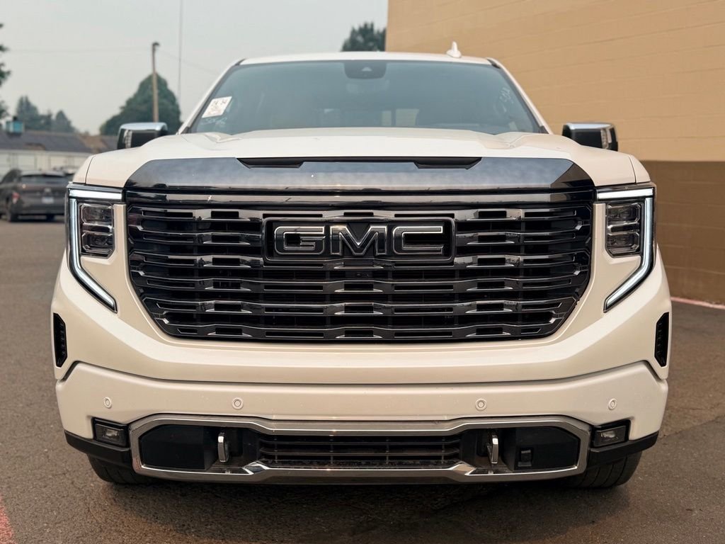 Used 2024 White GMC Denali Ultimate image 13