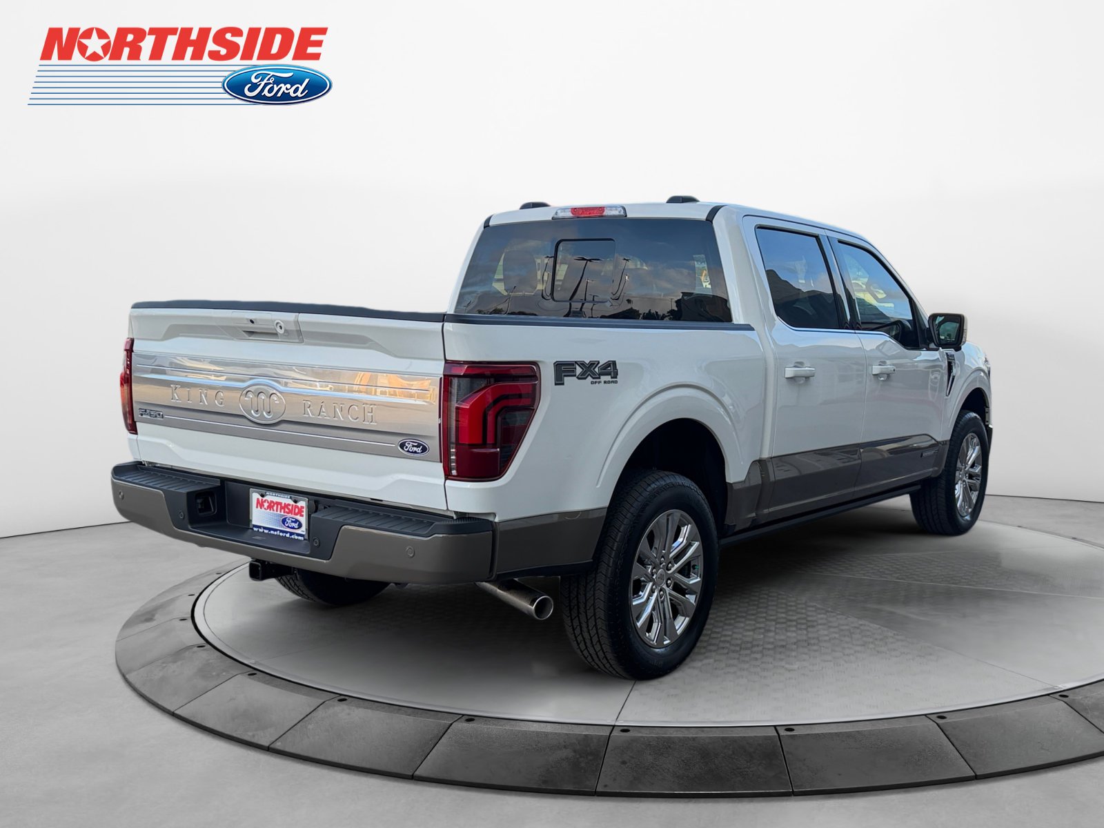 New 2026 Star White Metallic Tri-Coat Ford King Ranch image 7