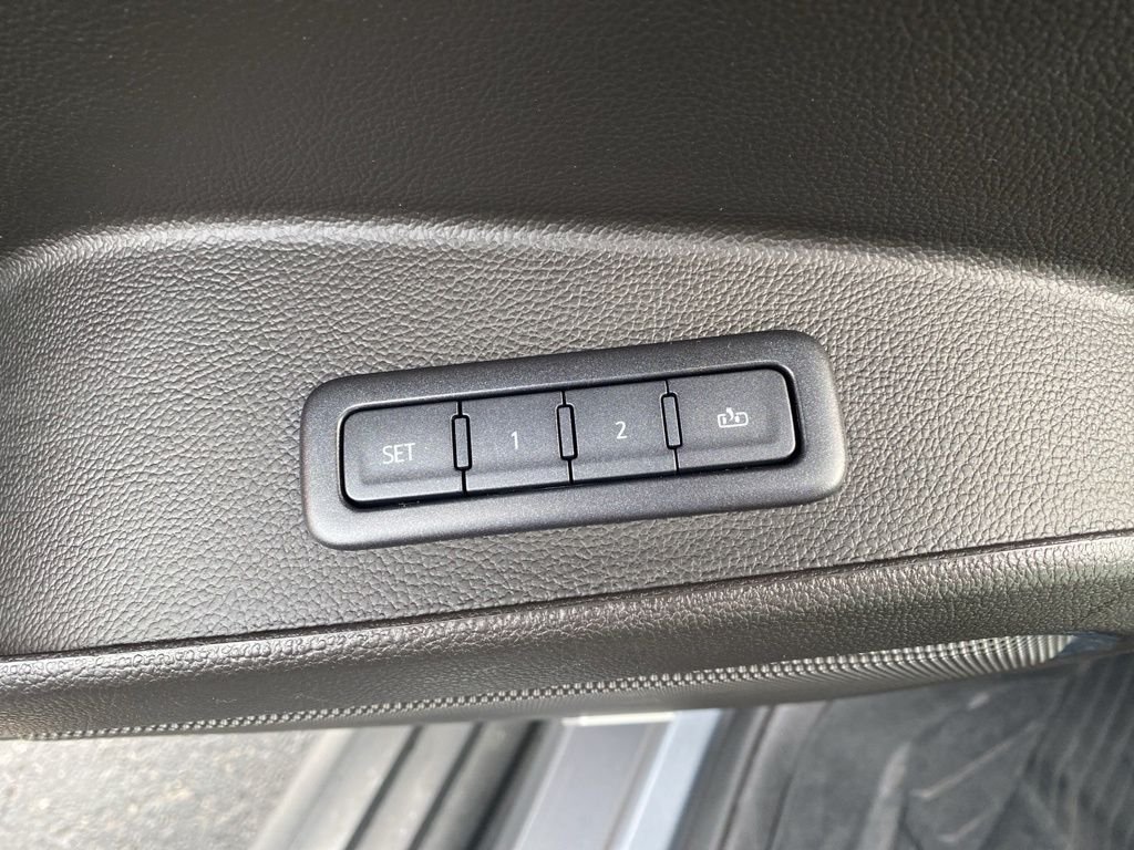 Used 2019 Gray Chevrolet LT image 12