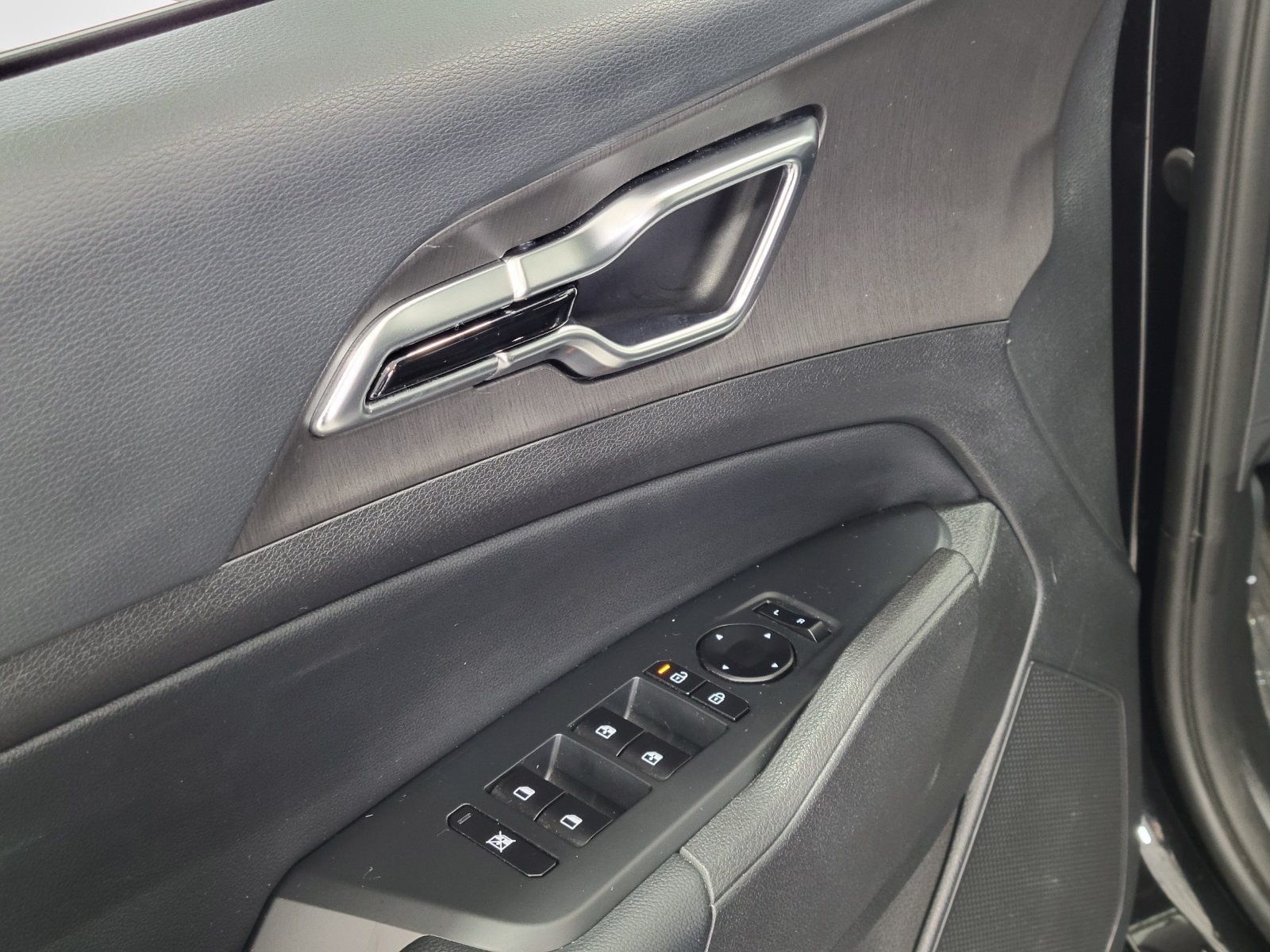 Used 2026 Black Kia X-Line image 7