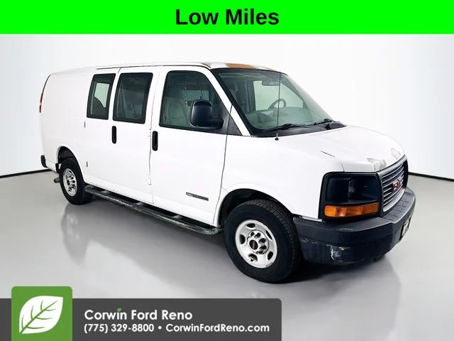 2005 GMC Savana 2500 Work Van (HD)'s photo