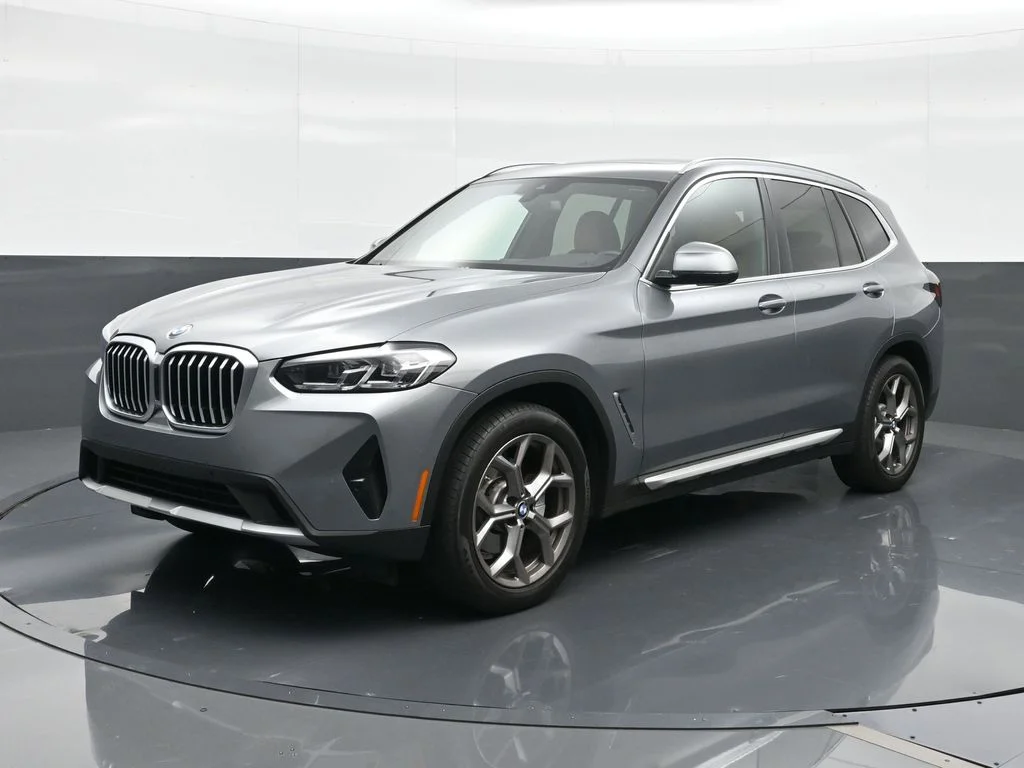 2023 BMW X3 sDrive30i's photo