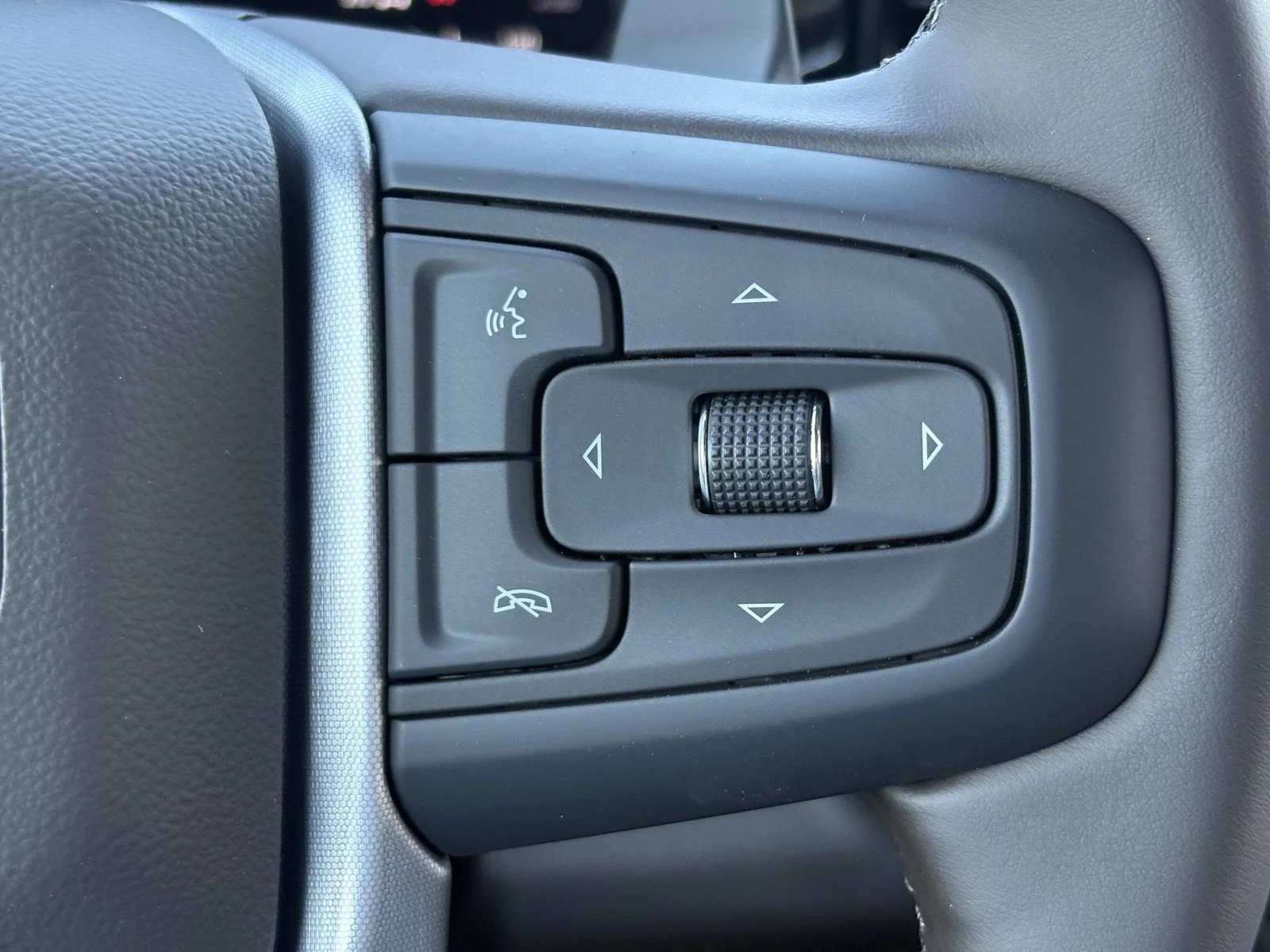 2026 GMC Sierra 1500 SLT - Photo 32