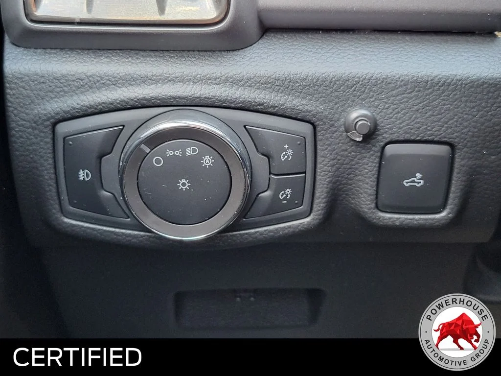 Used 2020 White Ford XLT image 24