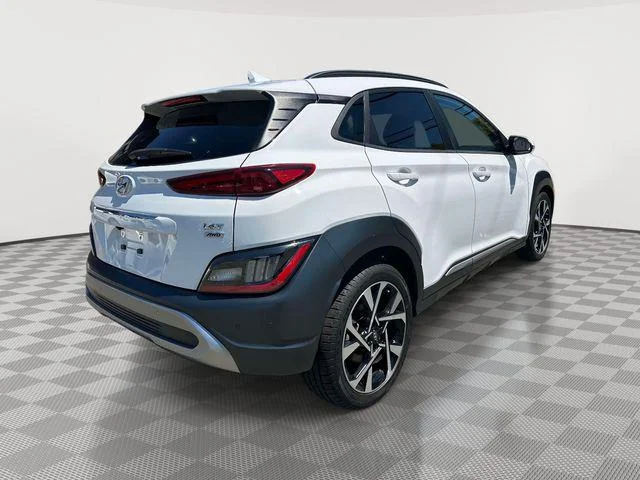 Used 2023 Lunar White Hyundai Limited image 3