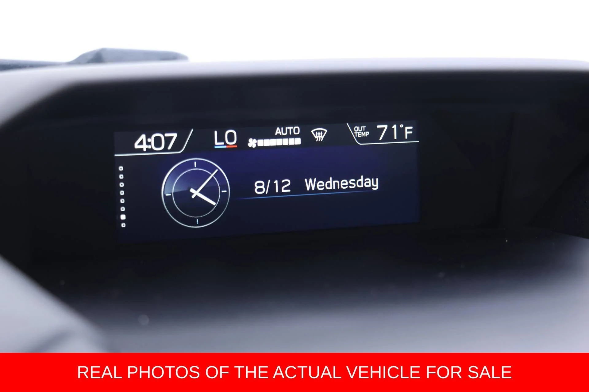 Used 2018 White Subaru 2.0i Limited image 7