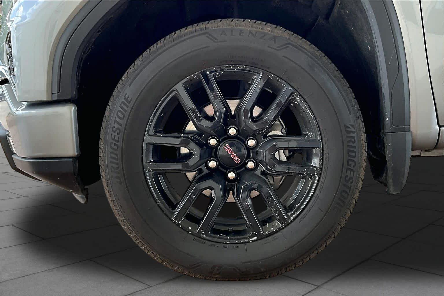 Used 2026 Sterling Metallic GMC Elevation image 10