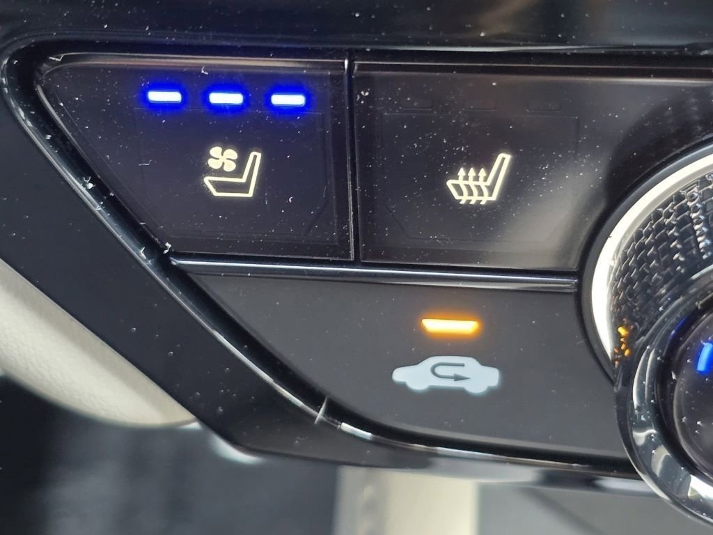 New 2026 Urban Gray Pearl Honda Touring image 19