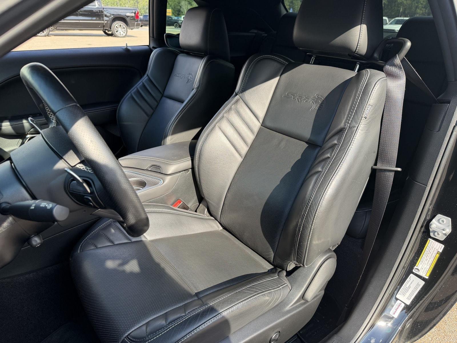 Used 2017 Pitch Black Clearcoat Dodge SRT Hellcat image 16