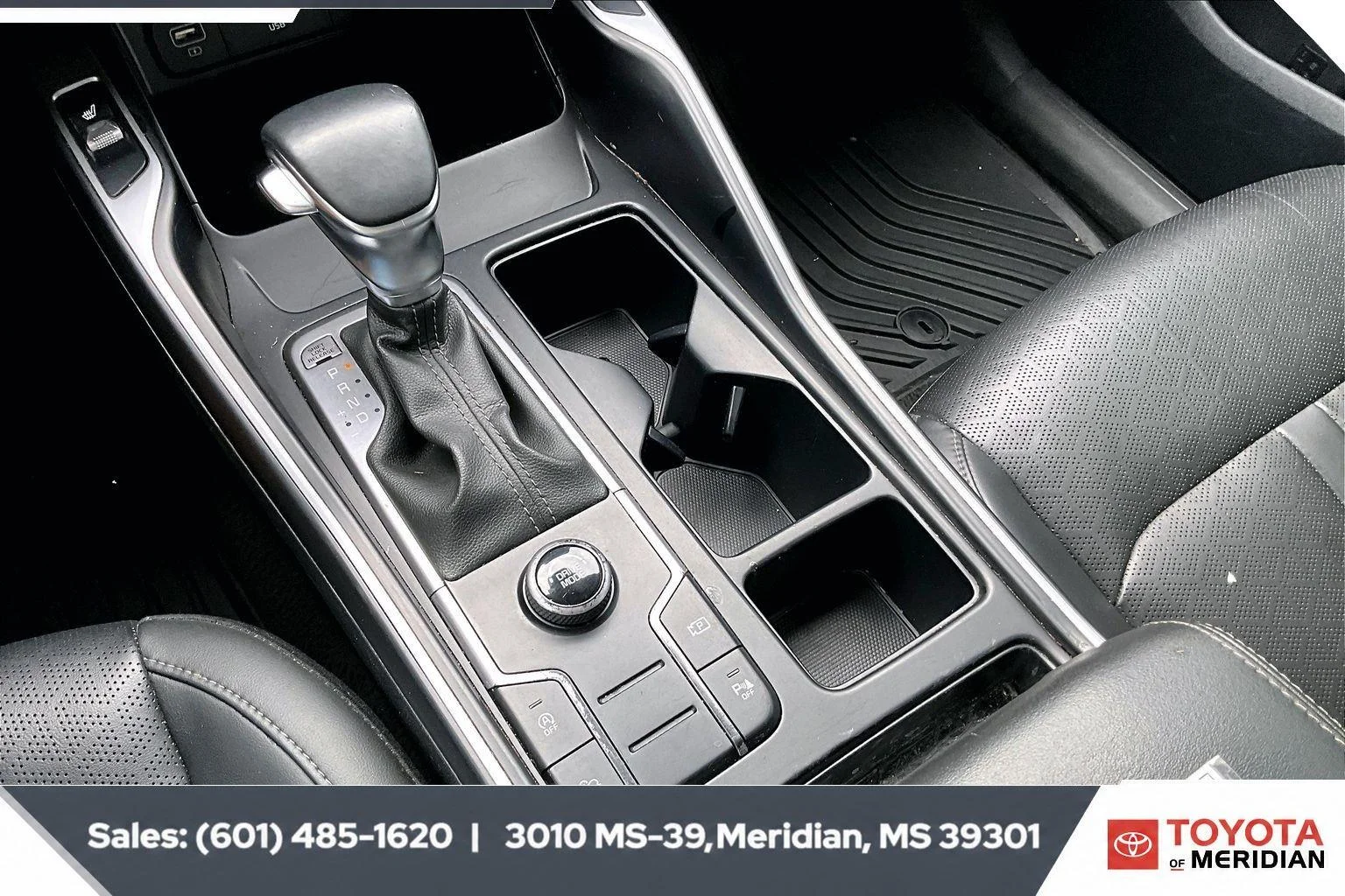 Used 2023 Gravity Gray Kia S image 24