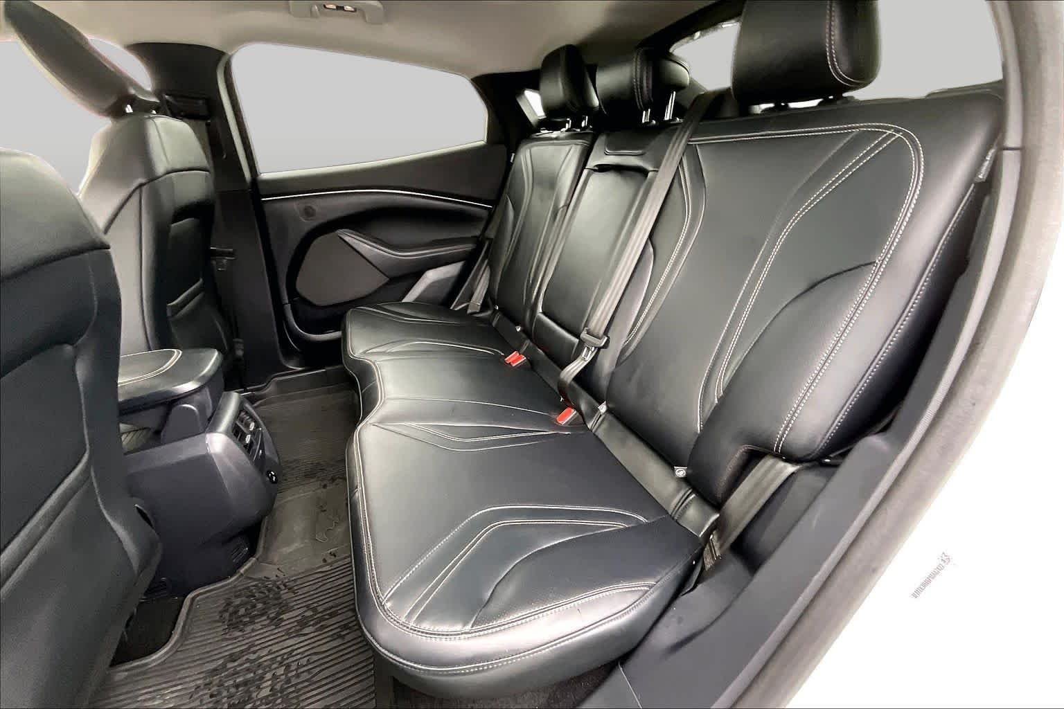 Used 2023 Star White Metallic Tri-Coat Ford Premium image 18