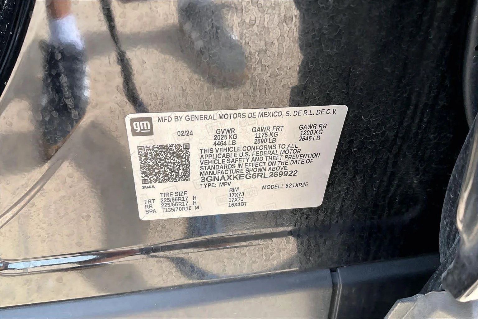 Used 2024 Mosaic Black Metallic Chevrolet LT image 33