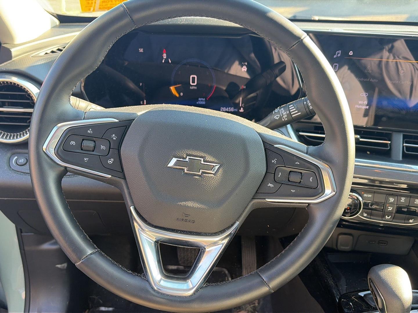 Used 2024 Cacti Green Chevrolet ACTIV image 6
