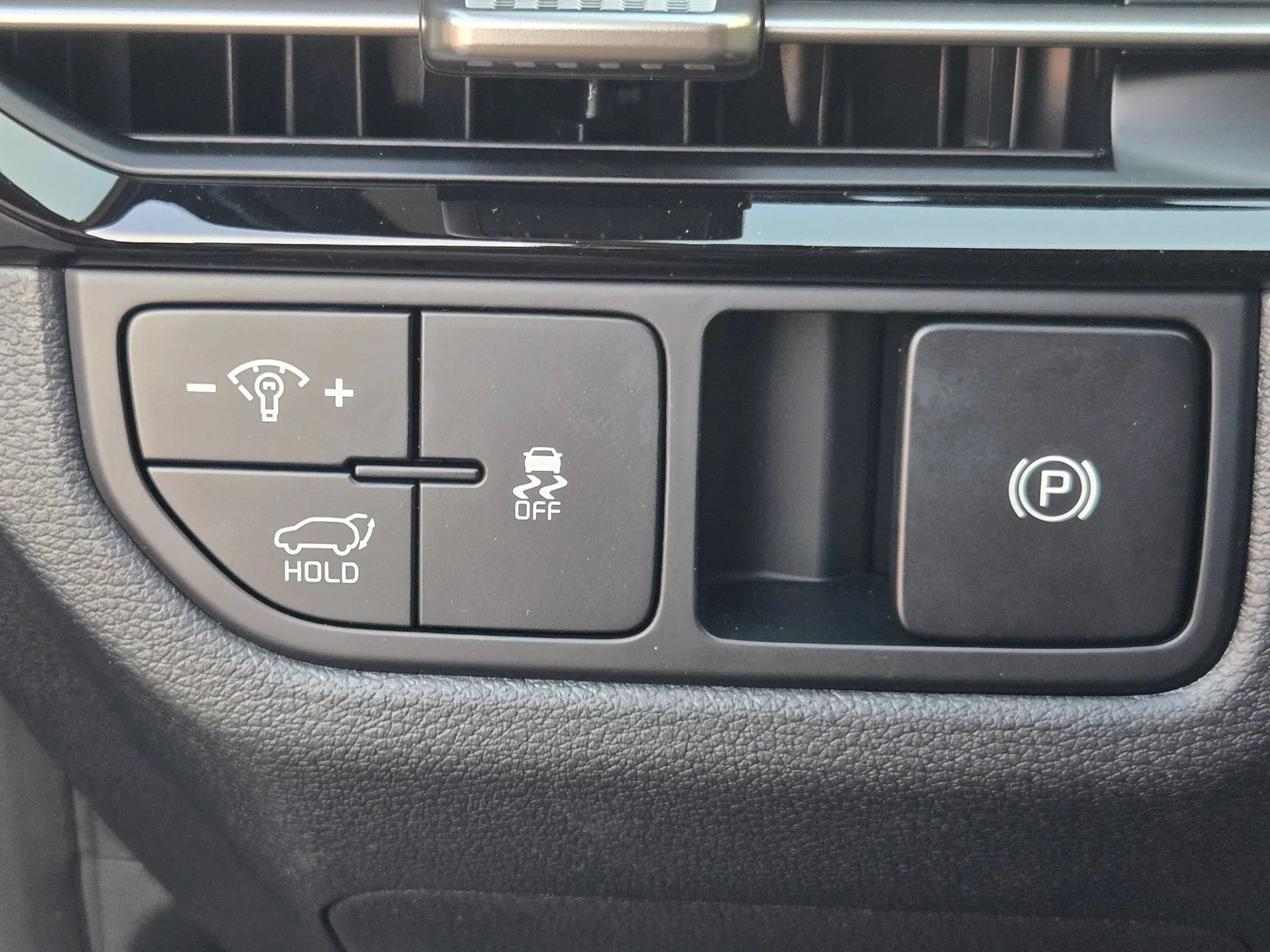 New 2026 Ebony Black Kia SX-Prestige image 21