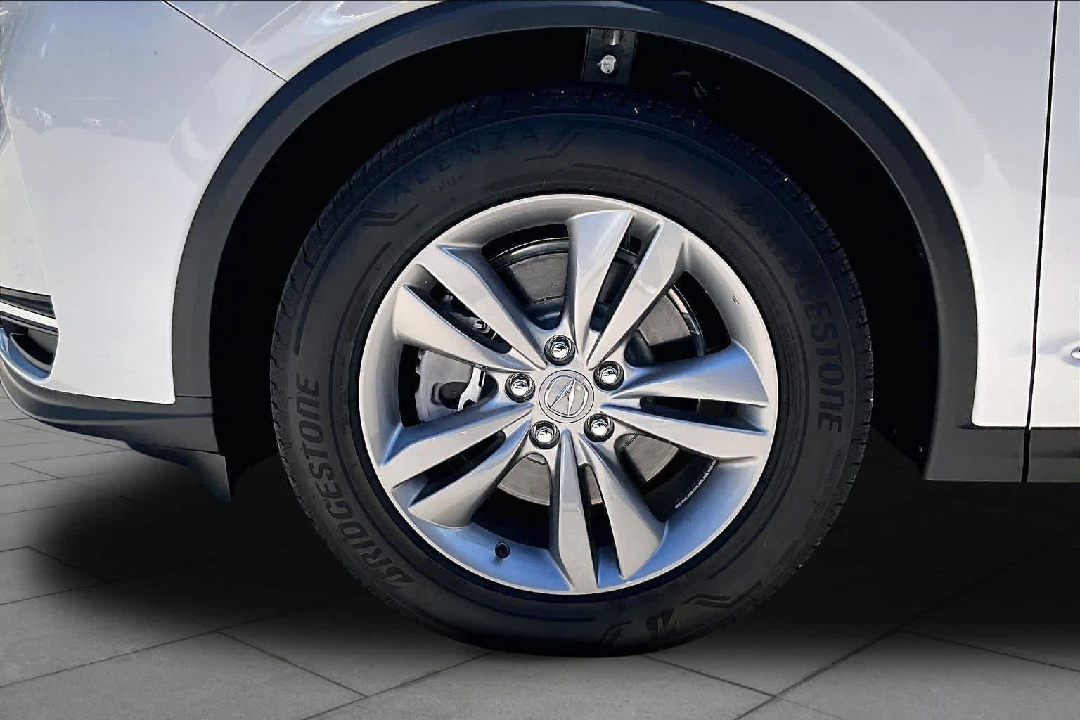 Used 2026 Platinum White Pearl Acura  image 11