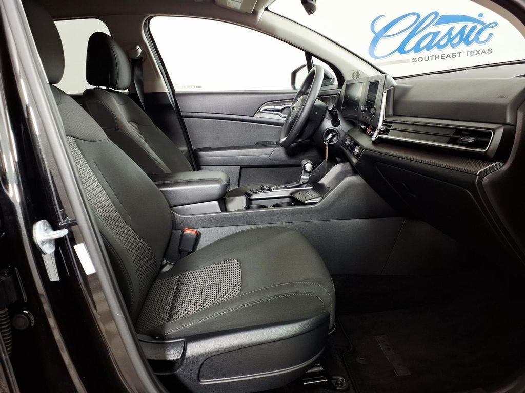 Used 2023 Black Kia LX image 13