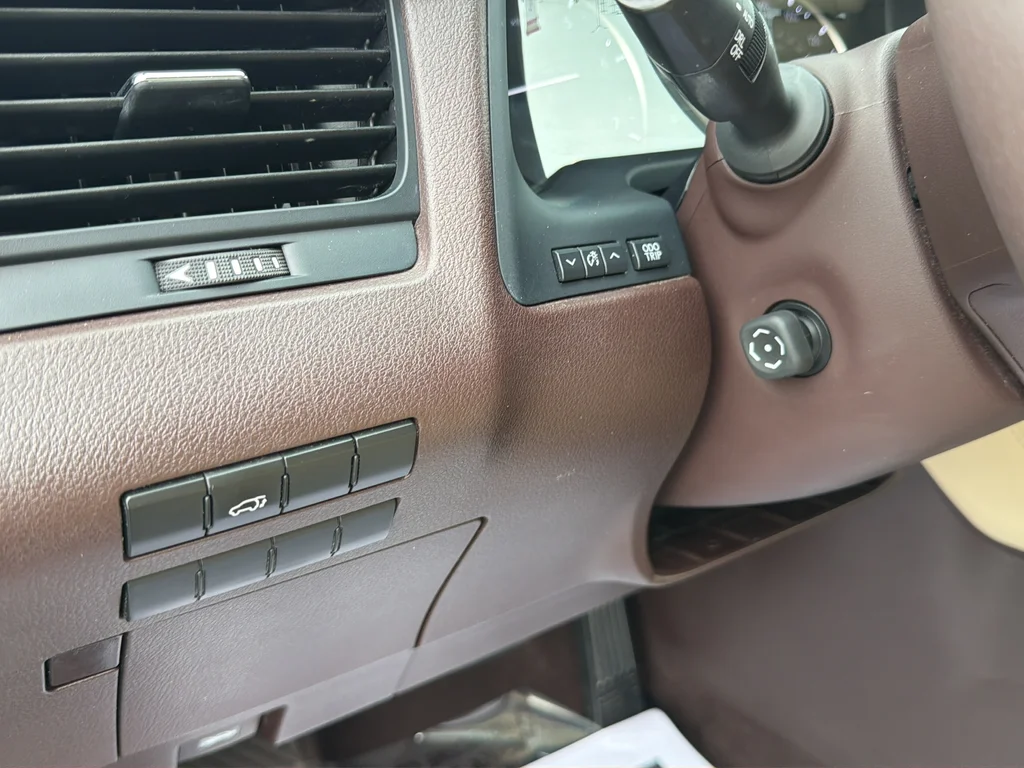 Used 2016 Blue Lexus 350 image 40