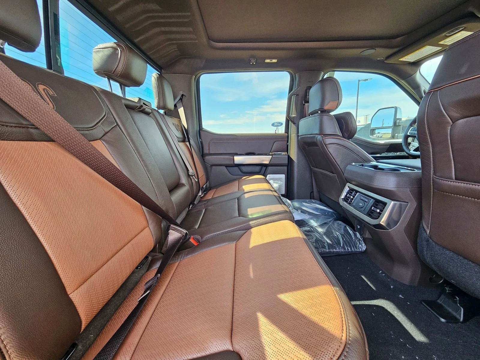 New 2026 Agate Black Metallic Ford F-350® King Ranch® image 32