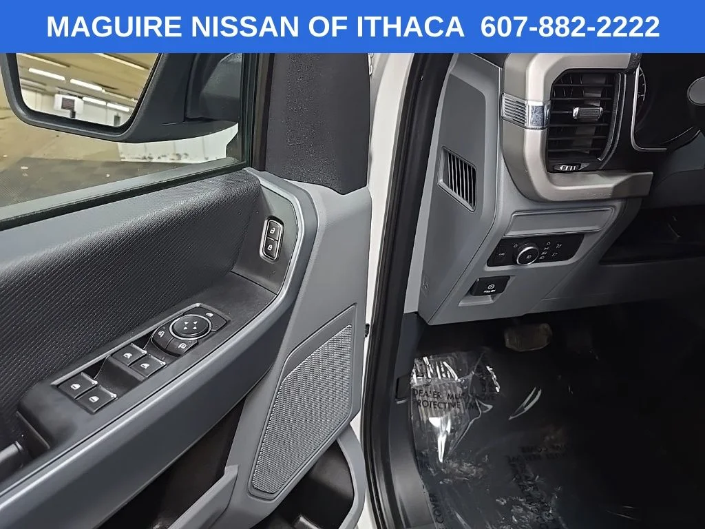 Used 2021 White Ford XLT image 28