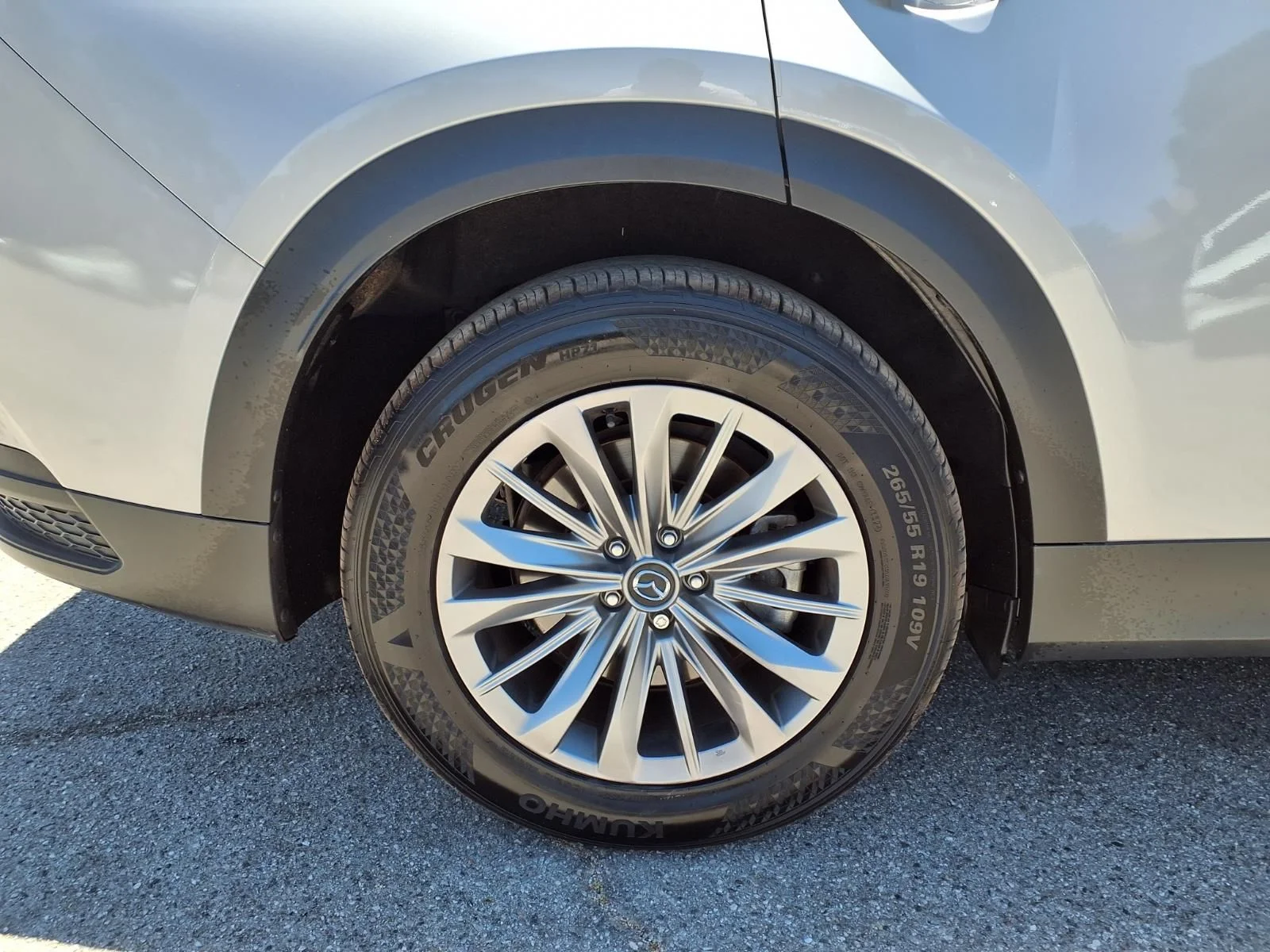 Used 2024 Silver Mazda 3.3 Turbo Preferred Plus image 4
