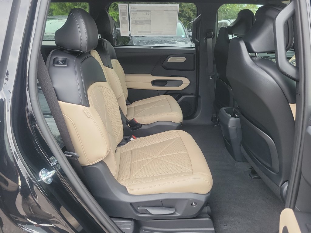 New 2027 Ebony Black Kia EX image 10