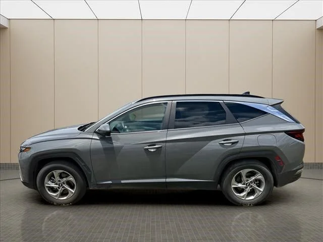 Used 2024 Gray Hyundai SEL image 20