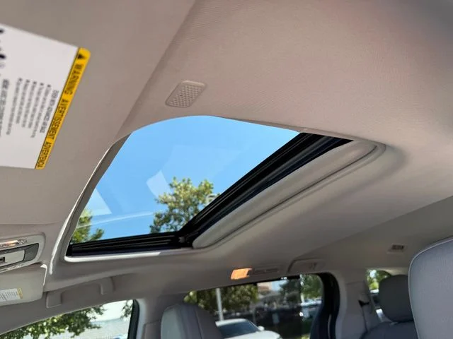 Certified Used 2024 WIND CHILL PEARL Toyota XLE image 31