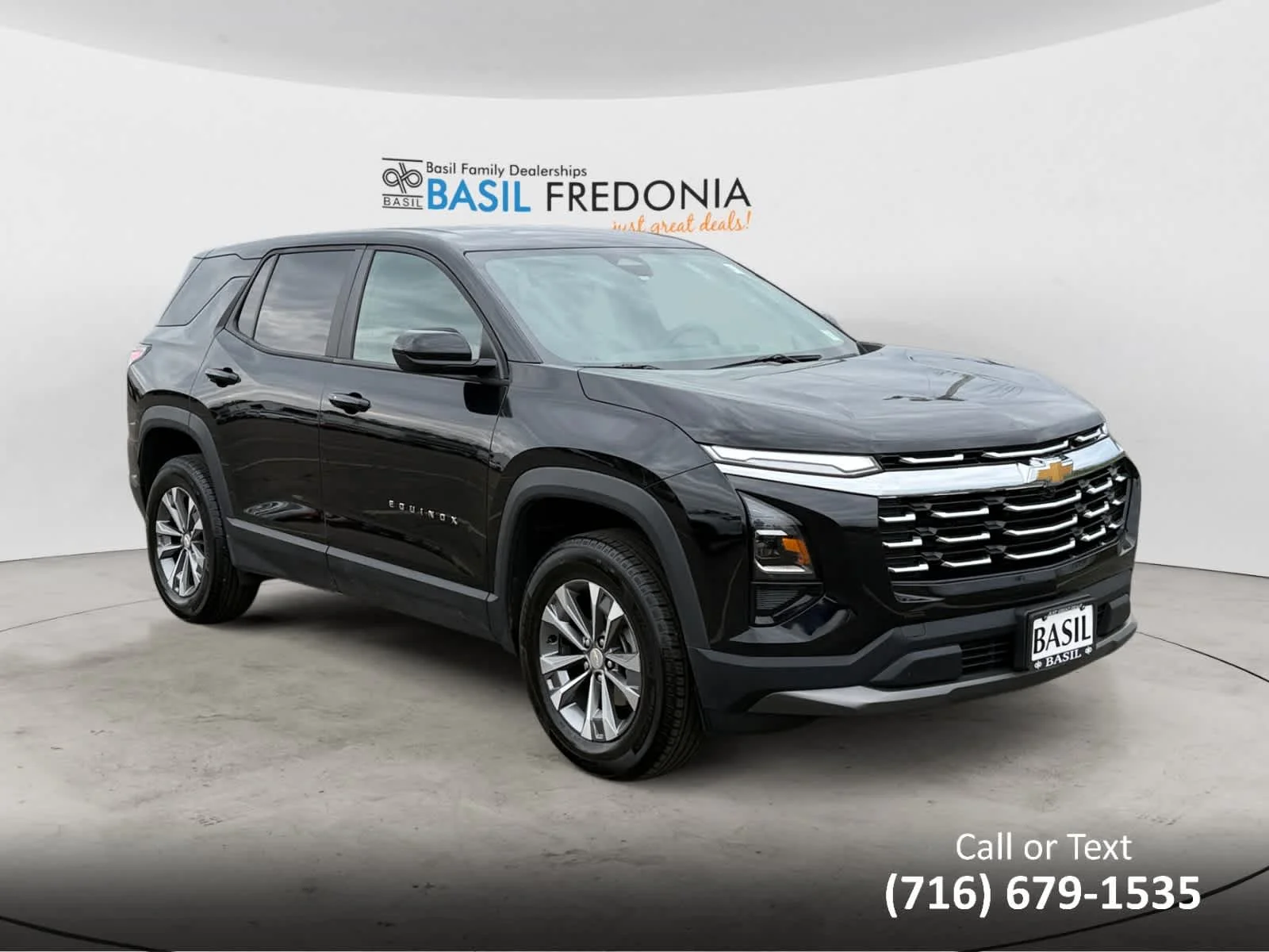Used 2026 Mosaic Black Metallic Chevrolet AWD LT image 12
