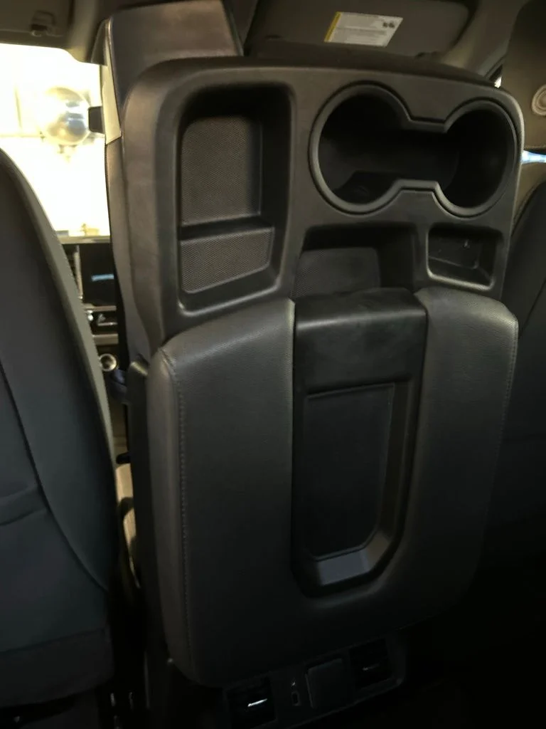 Used 2023 Blue GMC Elevation image 5