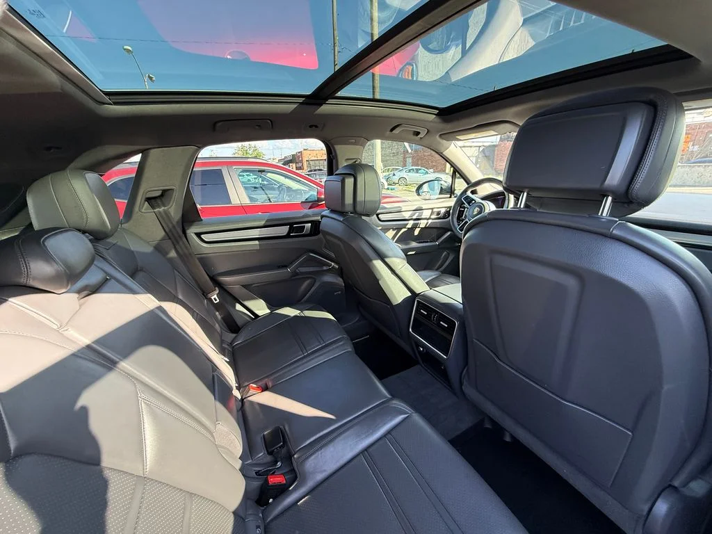 Used 2019 Blue Porsche S image 22