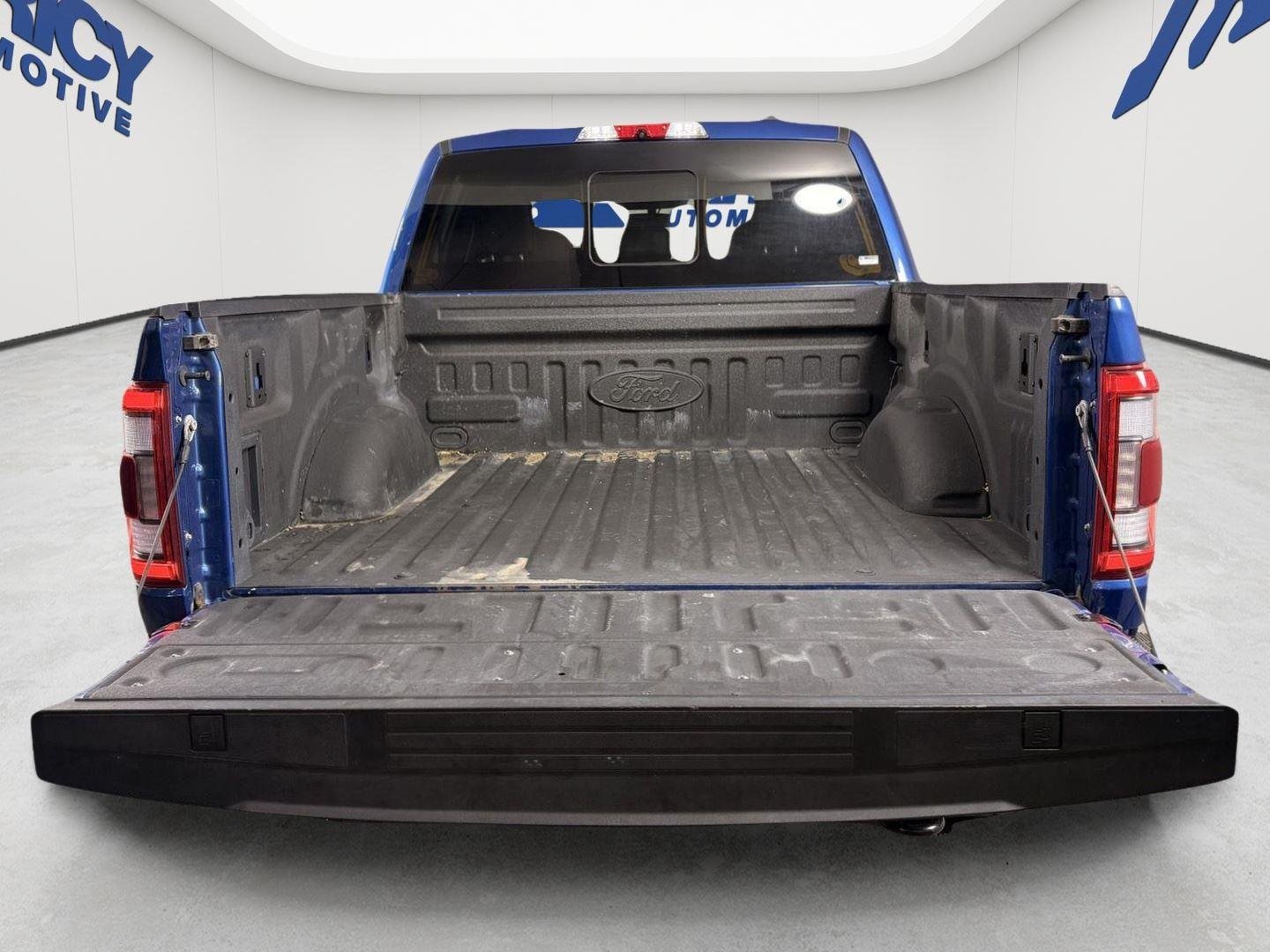 Used 2022 Atlas Blue Ford Tremor image 5