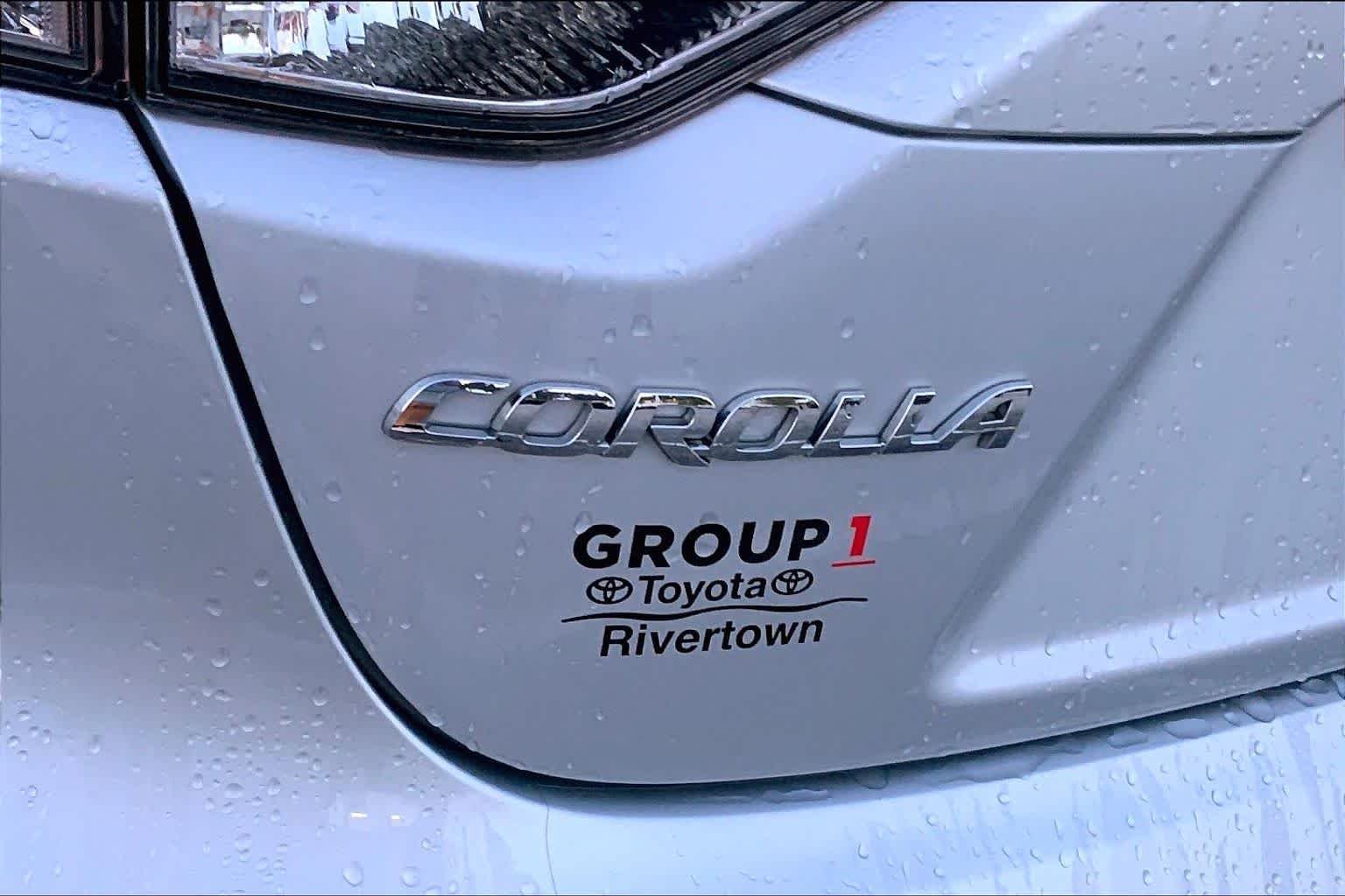 Used 2024 Classic Silver Metallic Toyota LE image 30