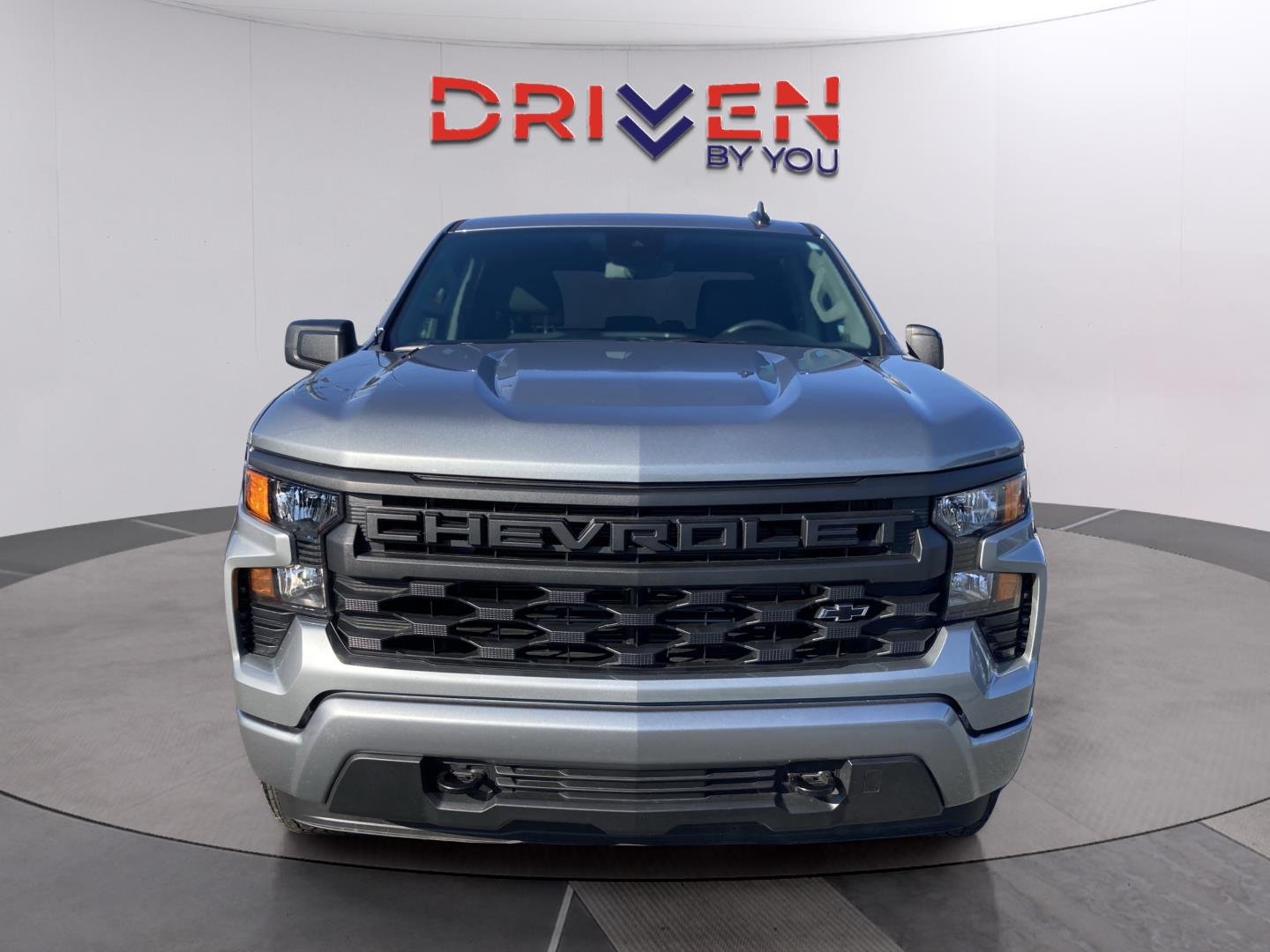 2025 Chevrolet Silverado 1500 Custom - Photo 9