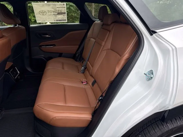 New 2026 Oxygen White Toyota XLE image 15