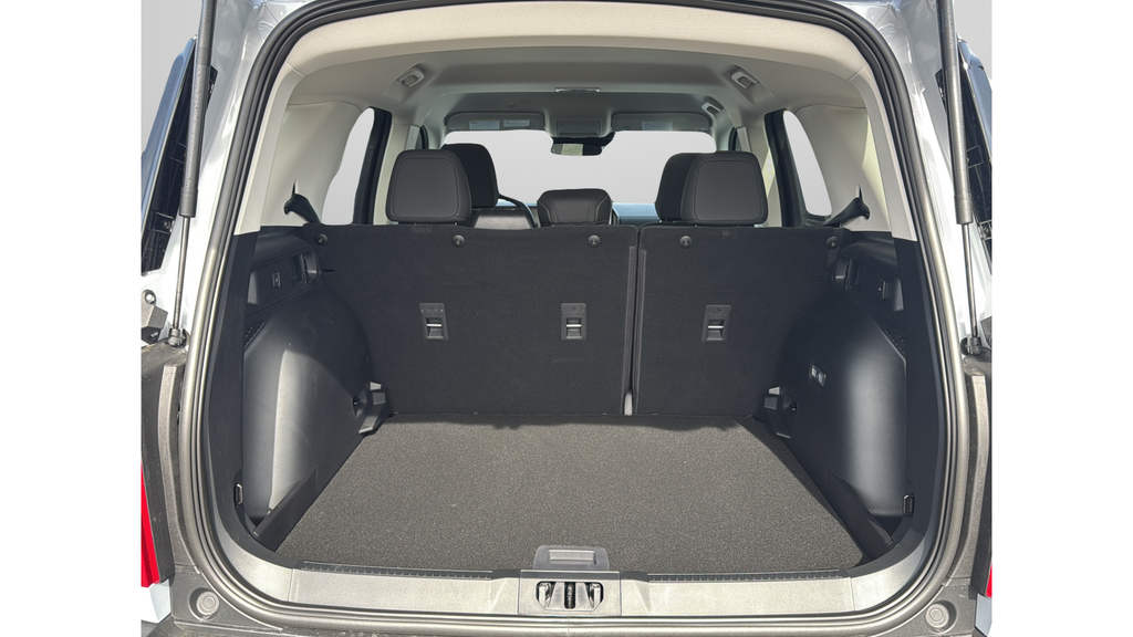 New 2026 Space White Metallic Ford Big Bend® image 24