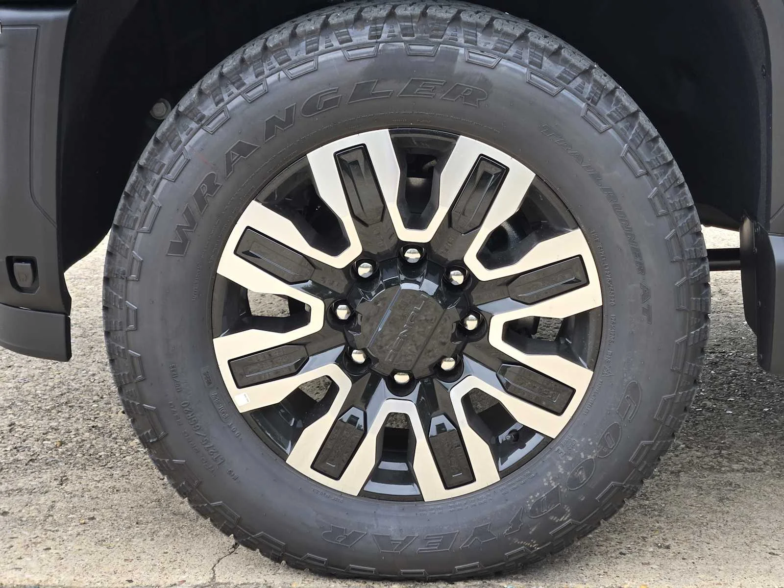 2026 GMC Sierra 2500HD Denali Ultimate - Photo 7