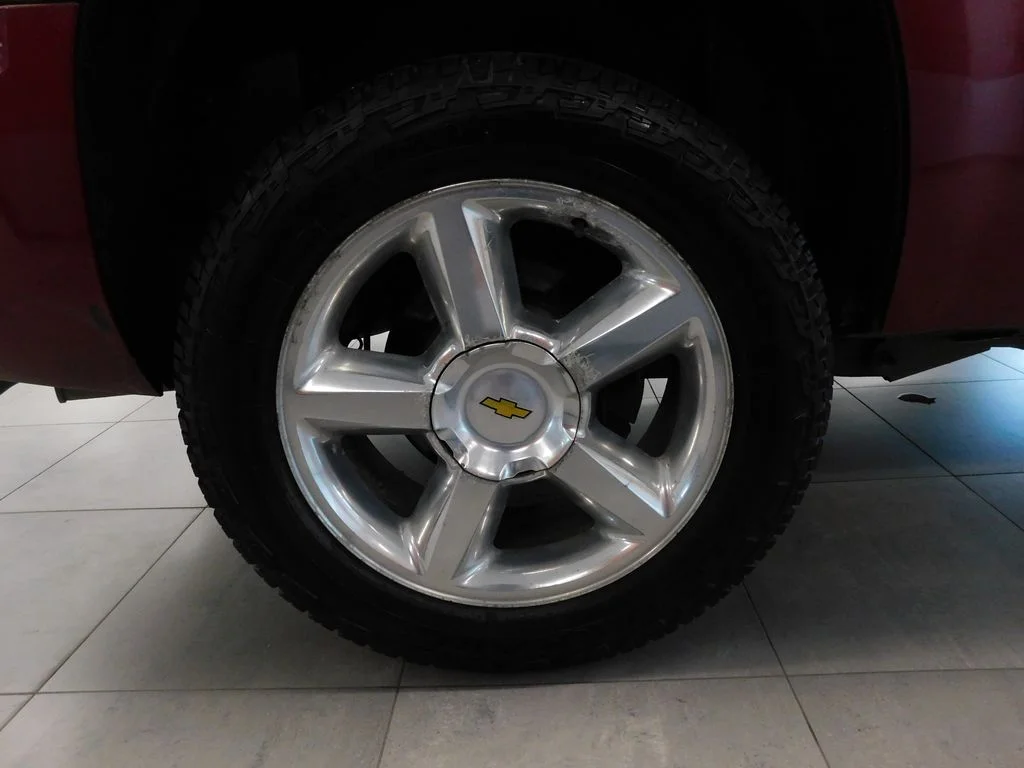 Used 2007 Sport Red Metallic Chevrolet LTZ image 10
