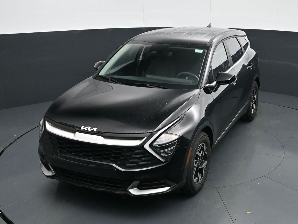 Used 2025 Ebony Black Kia LX image 12