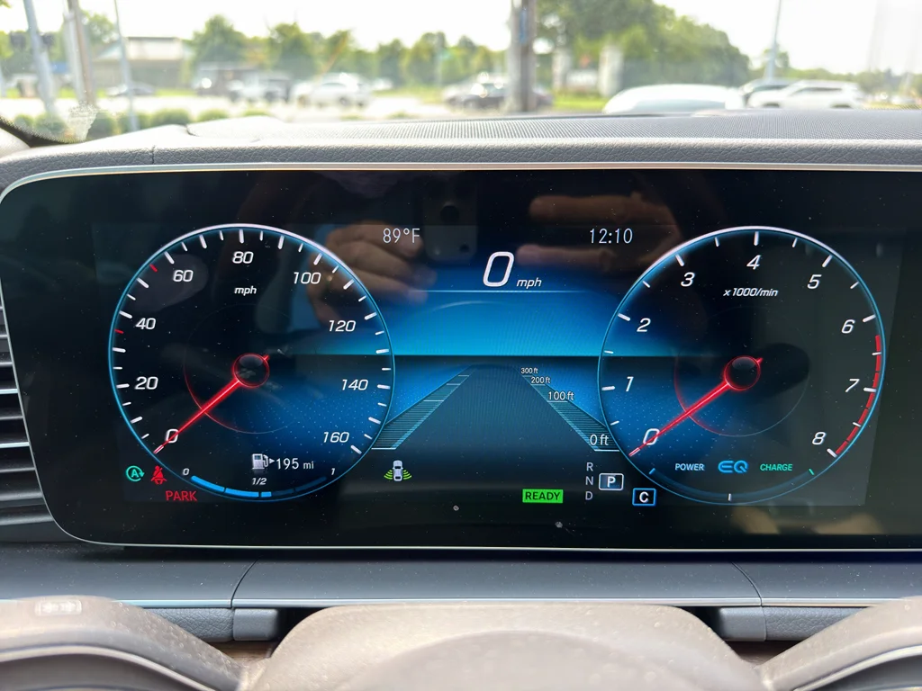 Used 2020 Mojave Silver Metallic Mercedes-Benz GLE450 4MATIC® image 11