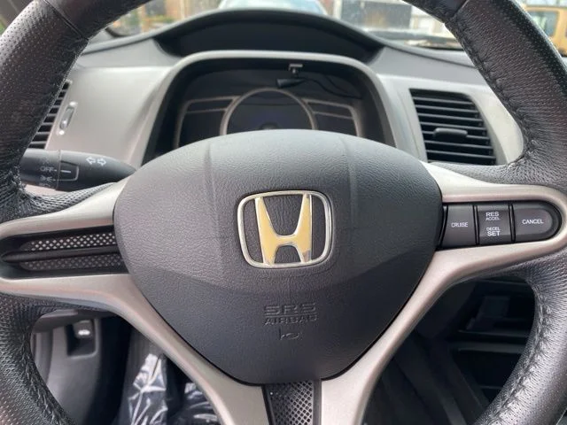 Used 2011 Red Honda LX-S image 13