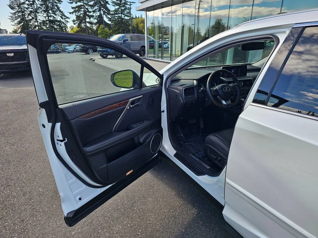 Used 2022  Lexus RX 450hL image 20
